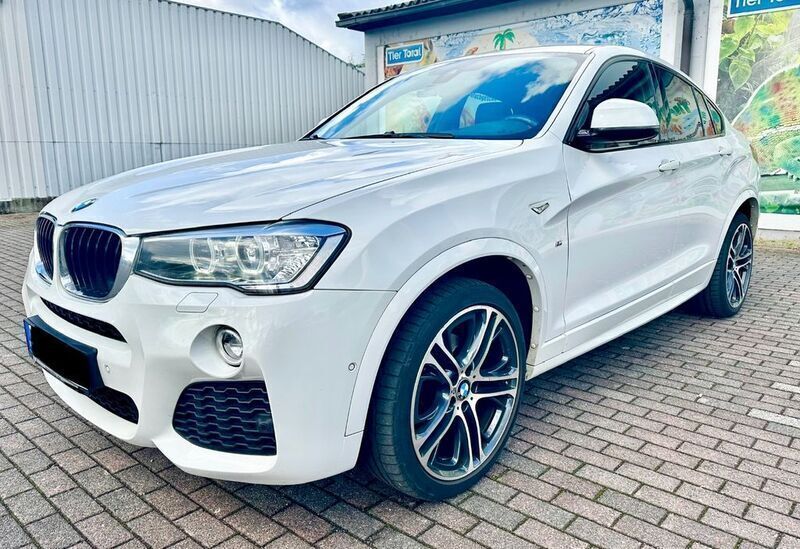 Weiß Gebraucht 2016 BMW X4 M Sport SUV | 20.800 € (Etwas zu teuer) - Bild 1/4
