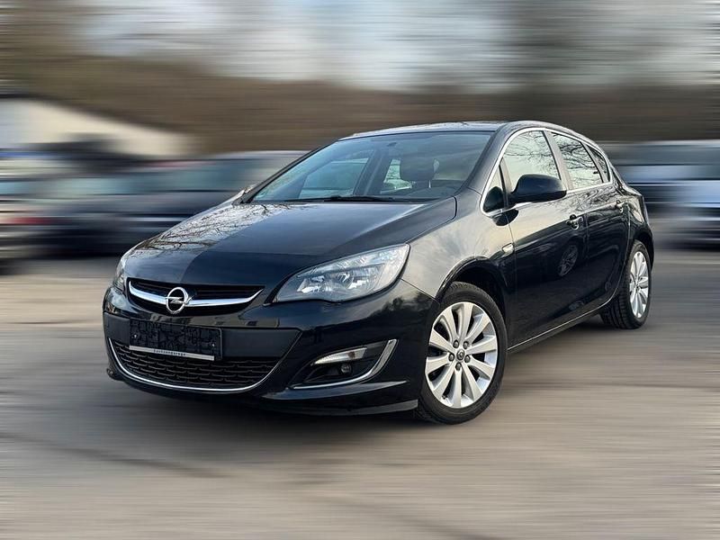 Schwarz Gebraucht 2015 Opel Astra Exklusiv Limousine | 8.490 € (Guter Preis) - Bild 1/4