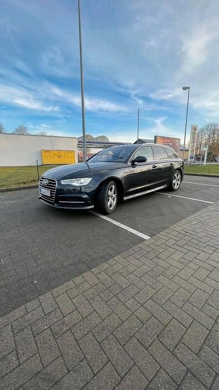 Schwarz Gebraucht 2015 Audi A6 Kombi | 16.000 € (Fairer Preis) - Bild 1/4