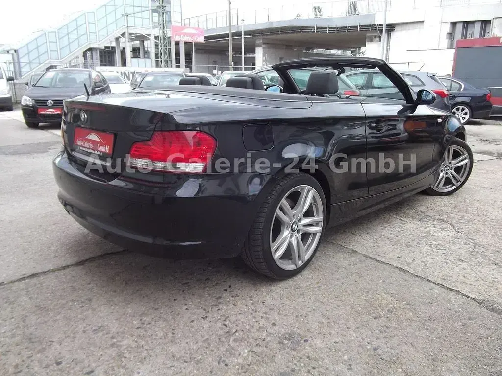 Gebraucht BMW 118 Cabriolet Sport Line 143 PS (105 kW) 2008 Schwarz Cabrio