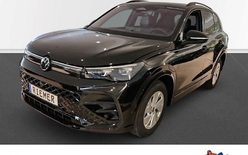 Schwarz Neu 2025 VW Tiguan R-line SUV | 76.910 € - Bild 1/4