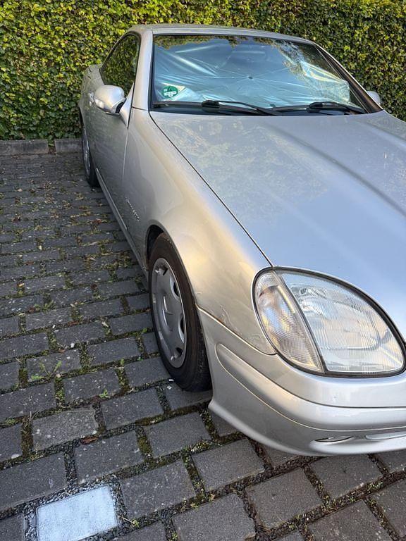 Gebraucht Mercedes SLK200 163 PS (119 kW) 2000 Silber Cabrio