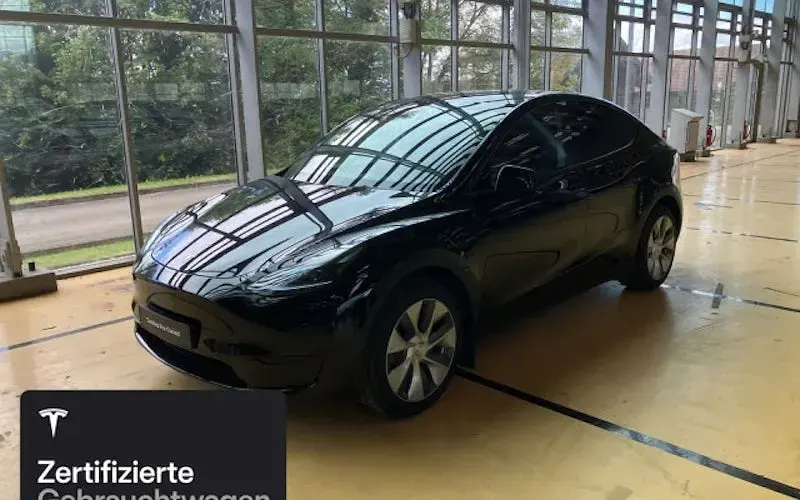 Gebraucht Tesla Model Y RWD 188 kW (256 PS) 2023 Schwarz SUV