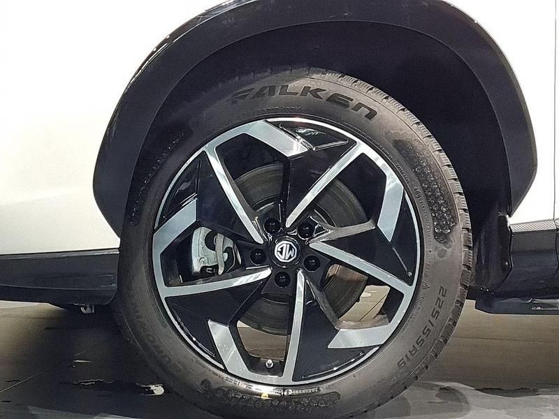 Gebraucht MG HS Luxury 272 PS (200 kW) 2025 Weiß SUV