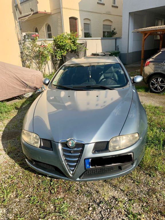 Blau Gebraucht 2004 Alfa Romeo GT Distinctive Coupé | 2.666 € (Superpreis) - Bild 1/4
