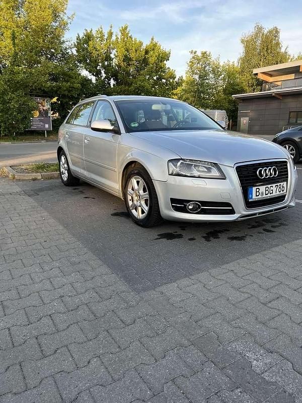 Gebraucht Audi A3 Attraction 105 PS (77 kW) 2011 Kombi