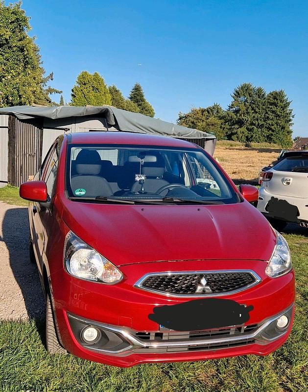 Rot Gebraucht 2016 Mitsubishi Space Star Kleinwagen | 5.950 € (Teuer) - Bild 1/2