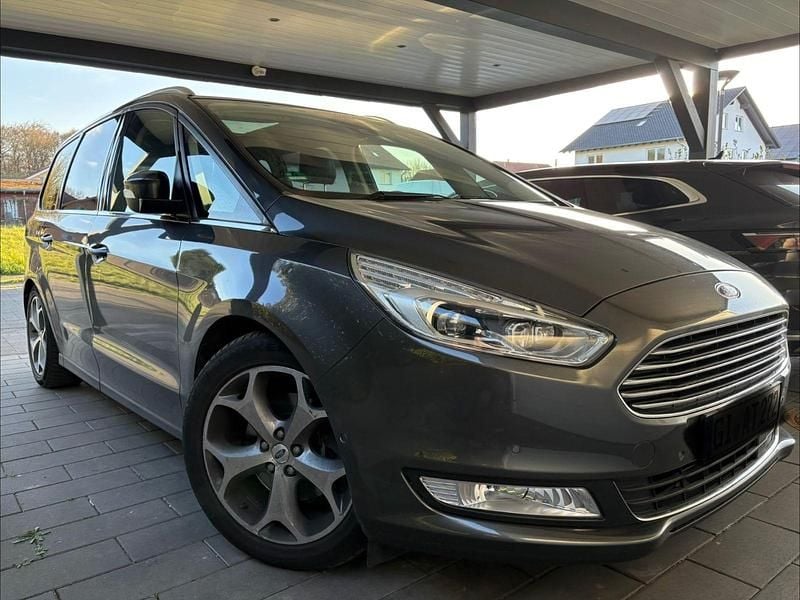 Gebraucht Ford Galaxy Titanium 160 PS (117 kW) 2018 Grau Van / Kleinbus