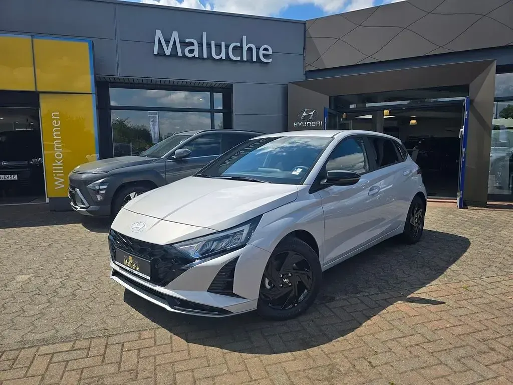 Neu Hyundai i20 Blackline 90 PS (66 kW) 2026 Lumen grey Kleinwagen