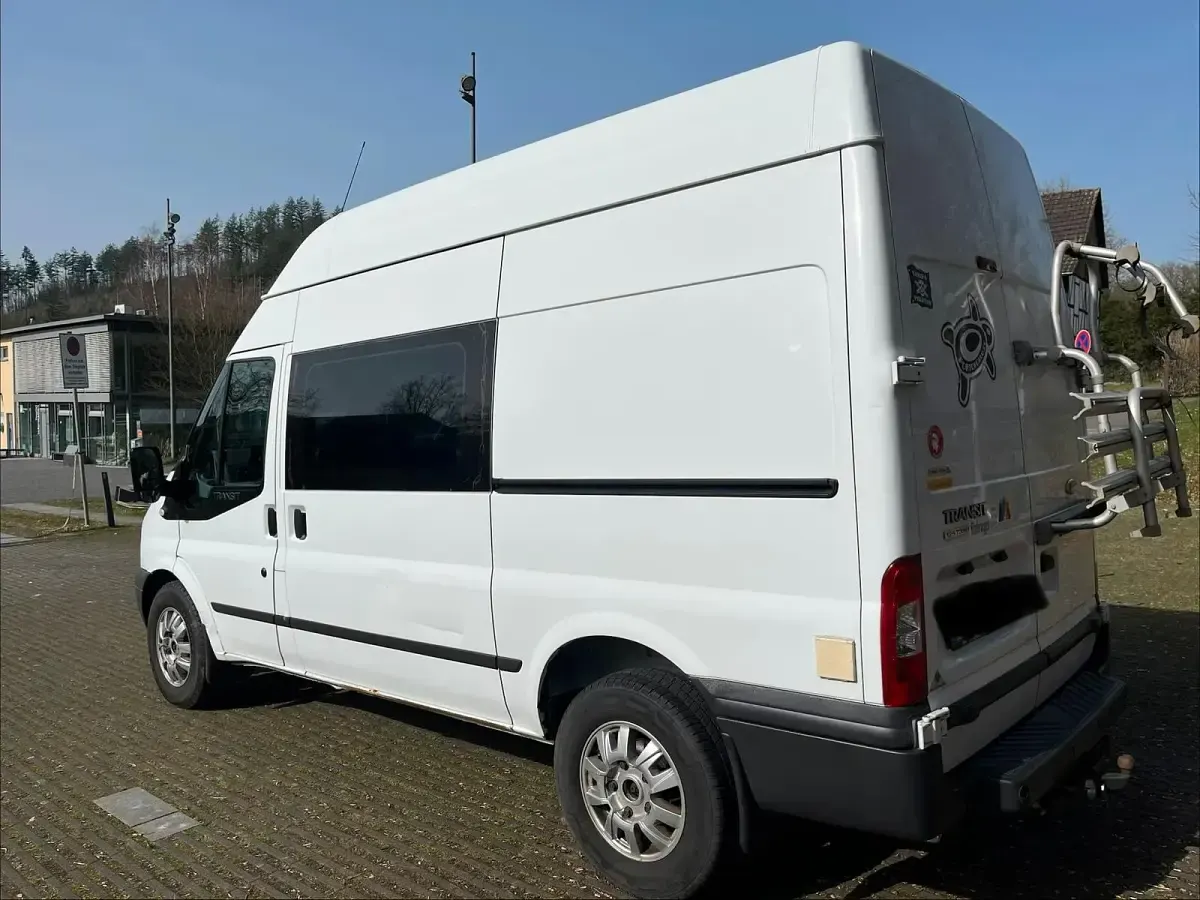 Gebraucht Ford Transit Basis 125 PS (91 kW) 2013 Weiß Van / Kleinbus