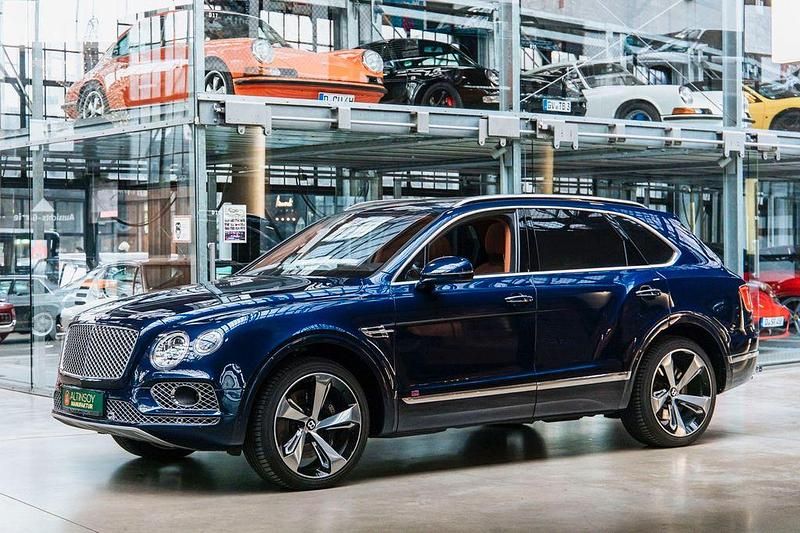 Gebraucht Bentley Bentayga Mulliner 608 PS (447 kW) 2016 Dark spphire SUV