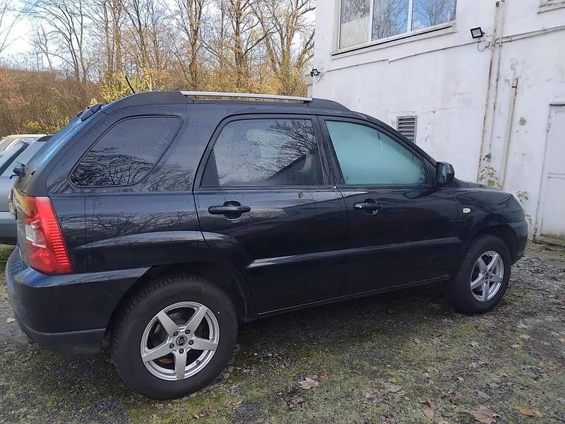 Schwarz Gebraucht 2008 Kia Sportage SUV | 3.200 € (Guter Preis) - Bild 1/4