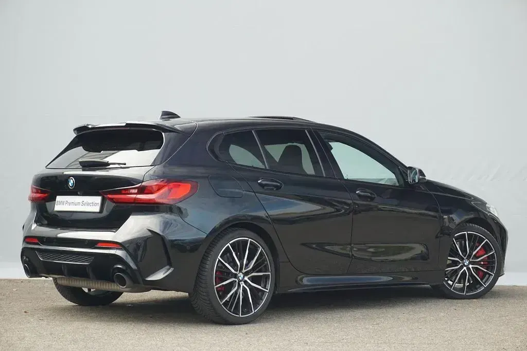 Gebraucht BMW M135 Sport Line 306 PS (225 kW) 2020 Schwarz Kleinwagen