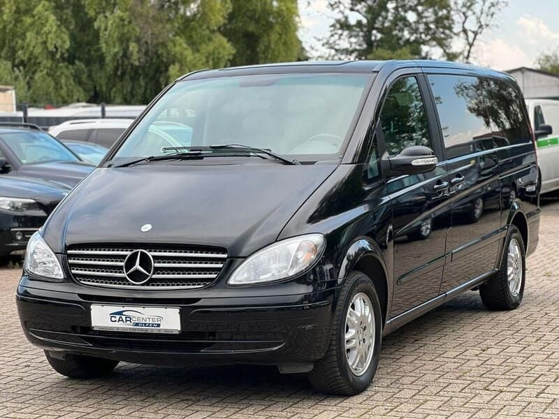 Schwarz Gebraucht 2006 Mercedes Viano Van / Kleinbus | 8.999 € (Fairer Preis) - Bild 1/4
