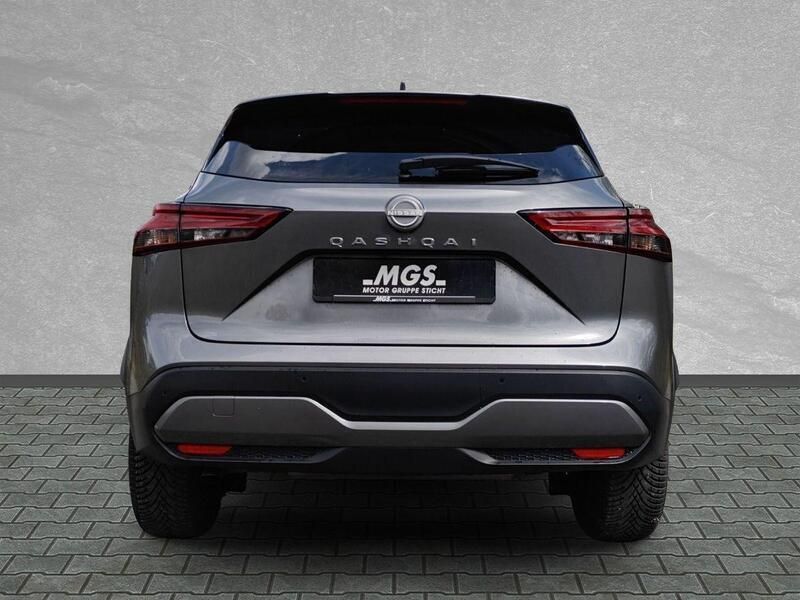 Gebraucht Nissan Qashqai N-Connecta 158 PS (116 kW) 2023 Kadg gun metallic (m) black (metallic) SUV