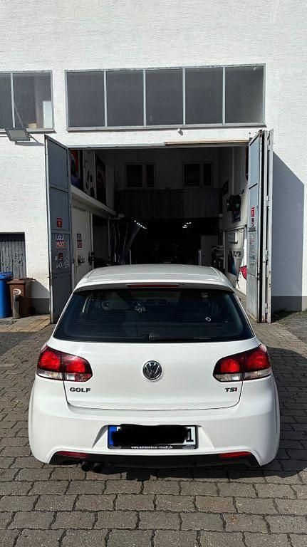 Gebraucht VW Golf VI R-line 122 PS (89 kW) 2010 Weiß Kleinwagen