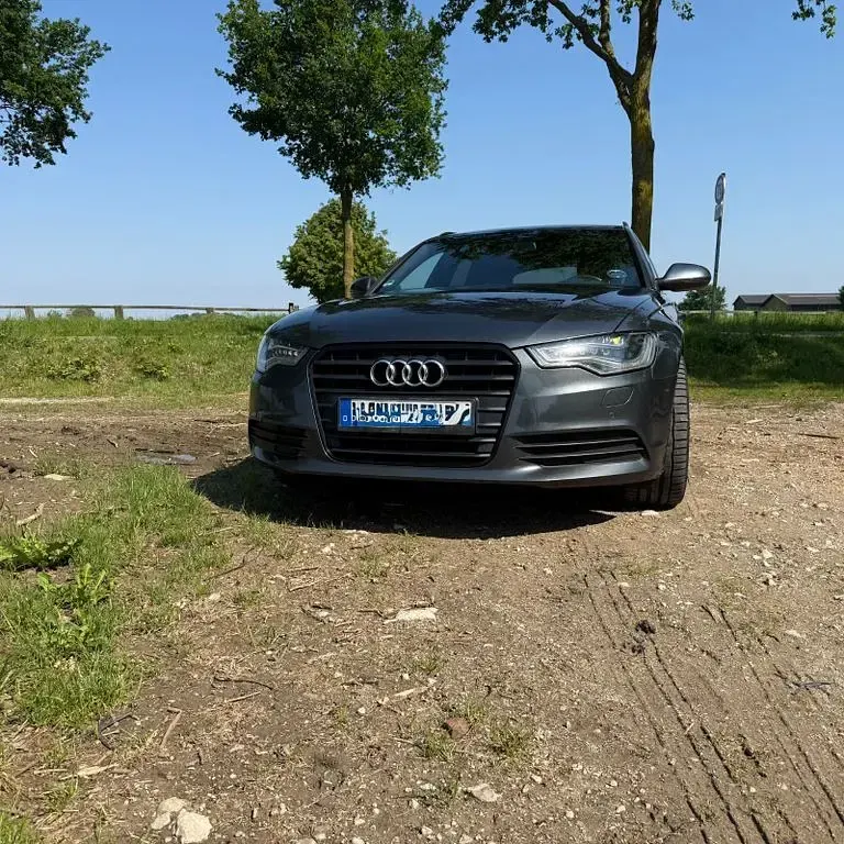 Gebraucht Audi A6 S-Line 313 PS (230 kW) 2013 Grau Kombi