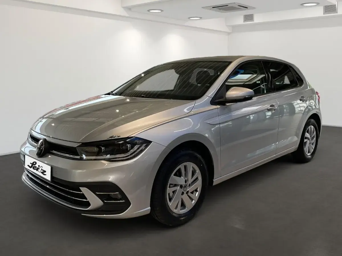 Gebraucht VW Polo Style 95 PS (69 kW) 2025 Silber Kleinwagen