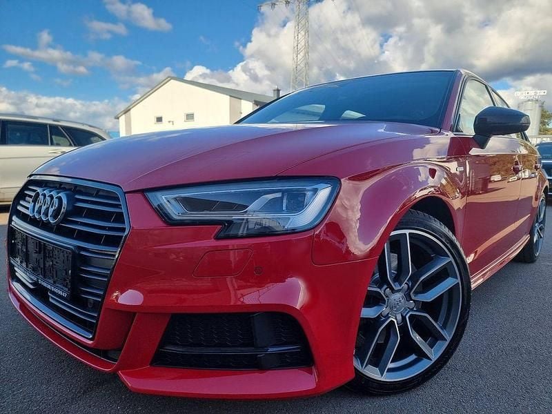 Gebraucht Audi A3 S-Line 190 PS (139 kW) 2019 Rot Limousine