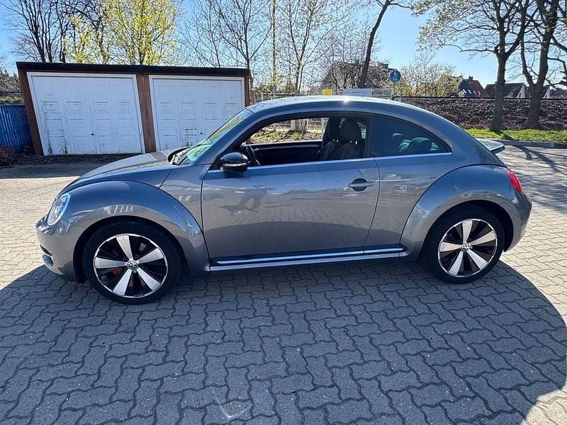 Gebraucht VW Beetle Sport 200 PS (147 kW) 2012 Grau Kleinwagen