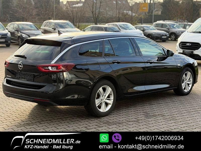Gebraucht Opel Insignia 122 PS (89 kW) 2022 Schwarz Kombi