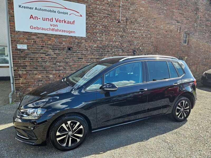 Schwarz Gebraucht 2019 VW Golf Sportsvan IQ Drive Van / Kleinbus | 16.990 € (Fairer Preis) - Bild 1/4
