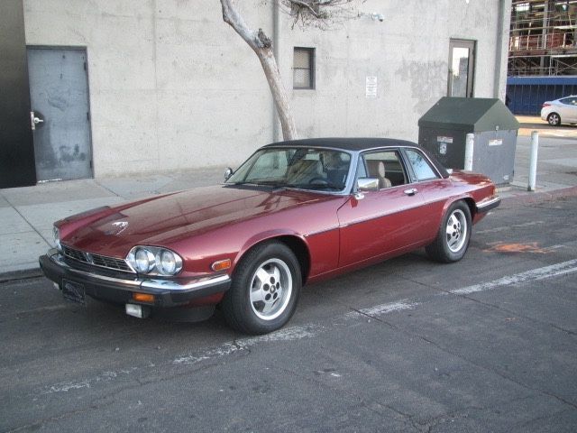 Rot Gebraucht 1987 Jaguar XJS Cabrio | 32.000 € - Bild 1/4