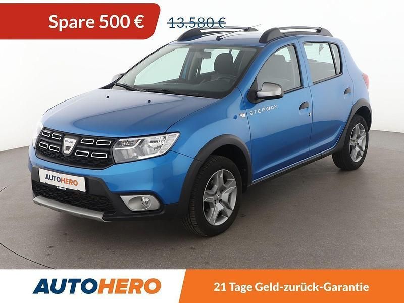 Blau Gebraucht 2019 Dacia Sandero Stepway Kleinwagen | 12.790 € (Fairer Preis) - Bild 1/3