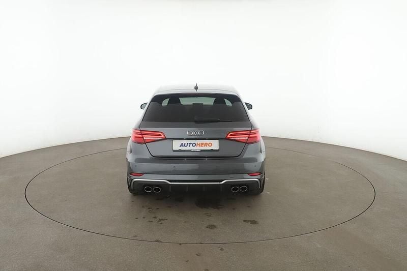 Gebraucht Audi S3 Sport 310 PS (228 kW) 2018 Grau Limousine