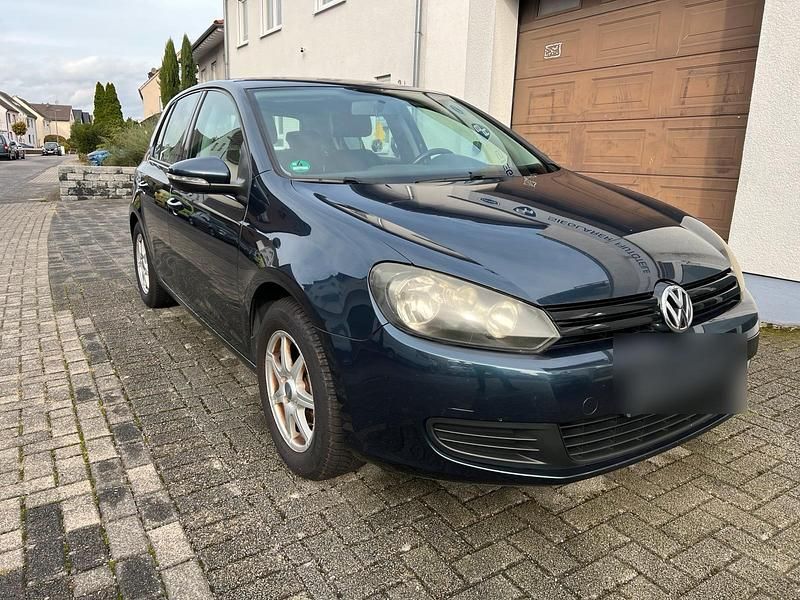 Blau Gebraucht 2009 VW Golf VI Comfortline Limousine | 6.350 € (Fairer Preis) - Bild 1/4