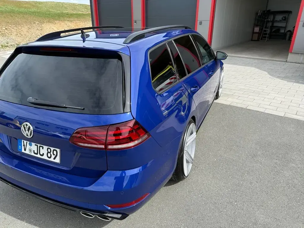 Second-hand VW Golf VII R 300 CP (220 kW) 2019 Albastru Break