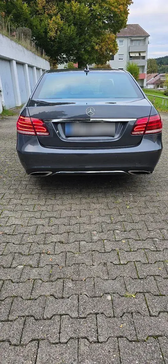 Gebraucht Mercedes E350 Avantgarde 258 PS (189 kW) 2015 Grau Limousine