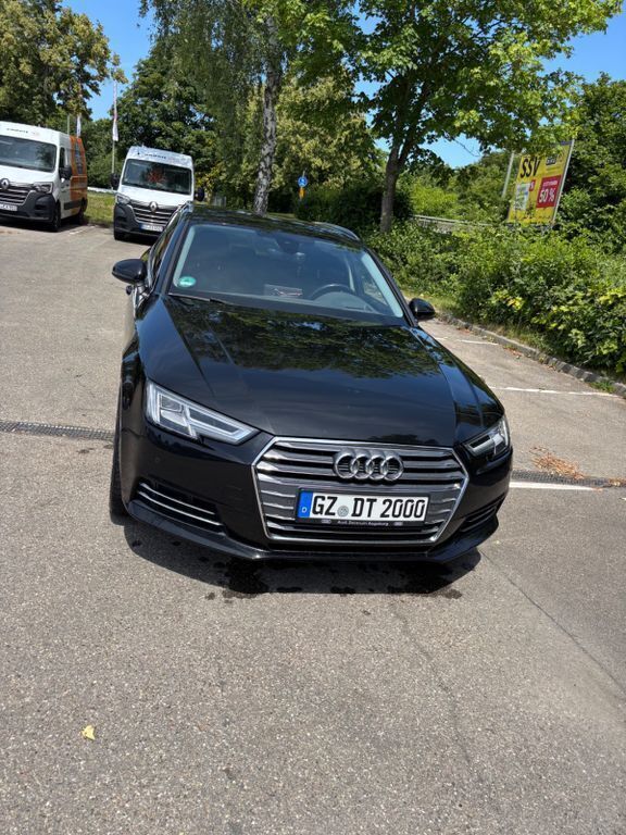 Schwarz Gebraucht 2017 Audi A4 Comfort Kombi | 20.100 € (Fairer Preis) - Bild 1/4