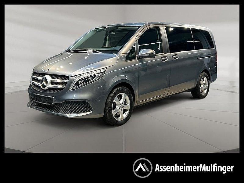 Gebraucht Mercedes V300 239 PS (175 kW) 2021 Selenitgrau Van / Kleinbus