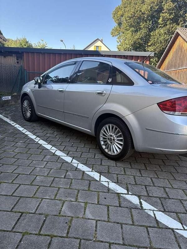 Gebraucht 2007 Fiat Linea Active Limousine | 2.750 € - Bild 1/4