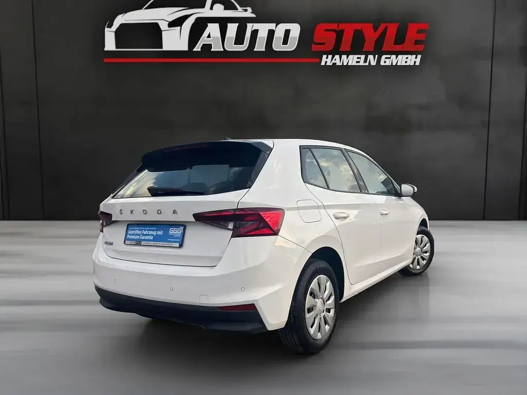 Używany Skoda Fabia Active 65 KM (47 kW) 2022 Biały Hatchback