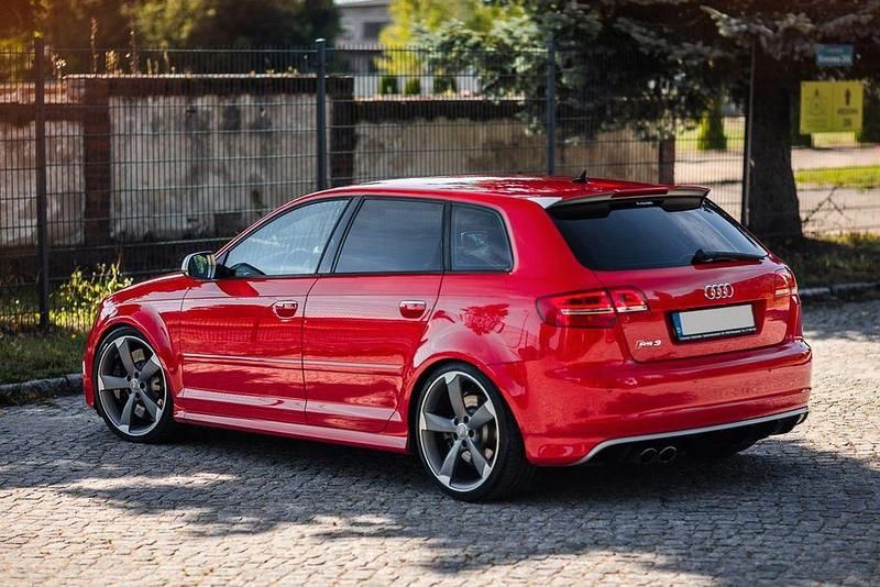 Gebraucht Audi RS3 Sport 340 PS (250 kW) 2012 Rot Limousine