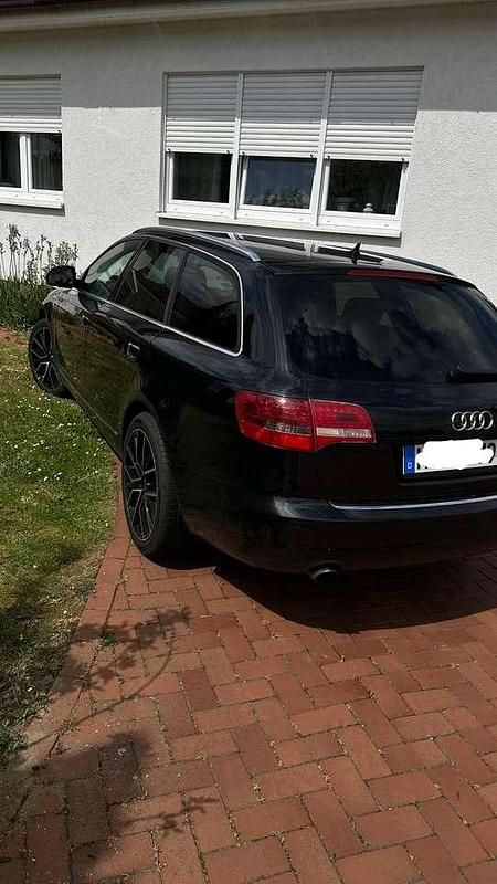 Schwarz Gebraucht 2011 Audi A6 Kombi | 7.200 € (Etwas zu teuer) - Bild 1/4