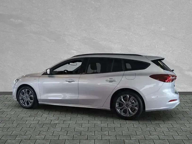 Nuevo Ford Focus ST-Line 155 CV (114 kW) 2025 Plateado Berlina