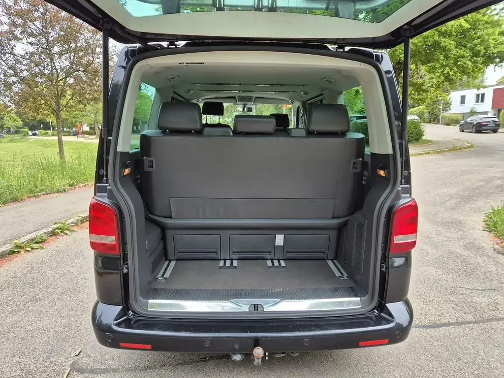 Używany VW T5 Highline 179 KM (131 kW) 2011 Czarny Van