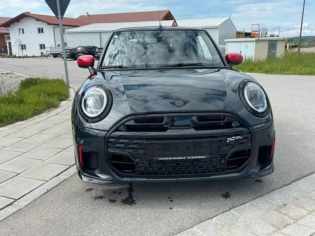 Neu Mini John Cooper Works Cabriolet 231 PS (169 kW) 2026 P0c6p legend gray Cabrio