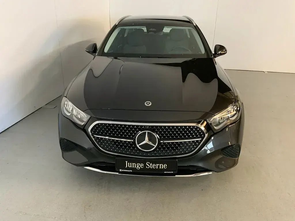 Gebraucht Mercedes E220 Avantgarde 197 PS (144 kW) 2025 Metalliclack graphitgrau Kombi