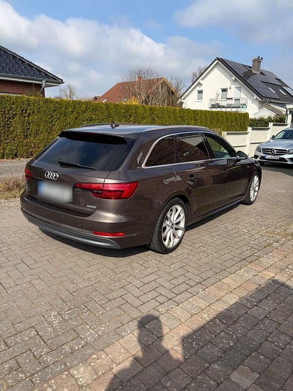 Gebraucht Audi A4 S-Line 272 PS (200 kW) 2016 Braun Limousine