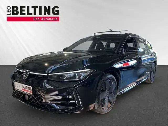 Neu VW Passat R-line 150 PS (110 kW) 2026 Schwarz Kombi
