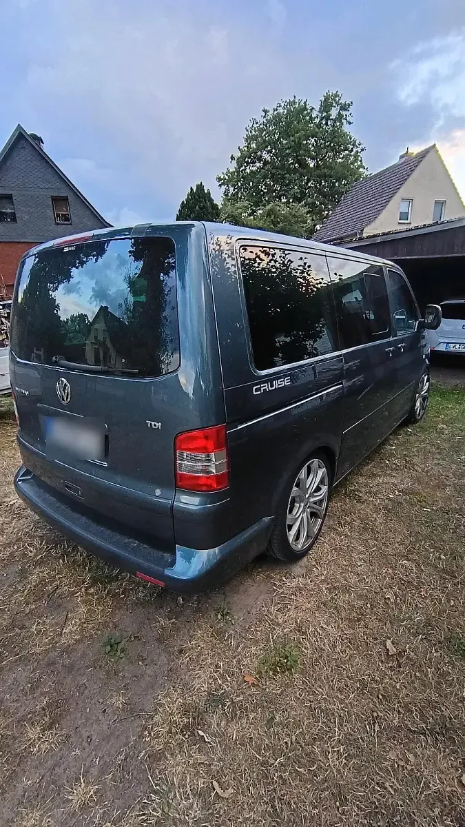 Gebraucht VW Multivan 131 PS (96 kW) 2005 Grau Van / Kleinbus