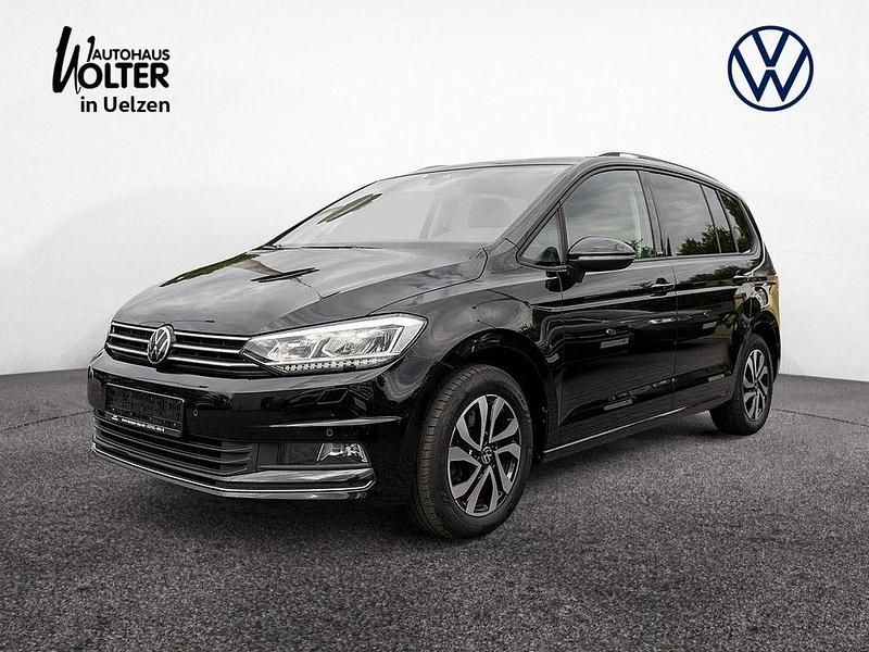 Deep black Gebraucht 2022 VW Touran Van / Kleinbus | 27.470 € (Superpreis) - Bild 1/4