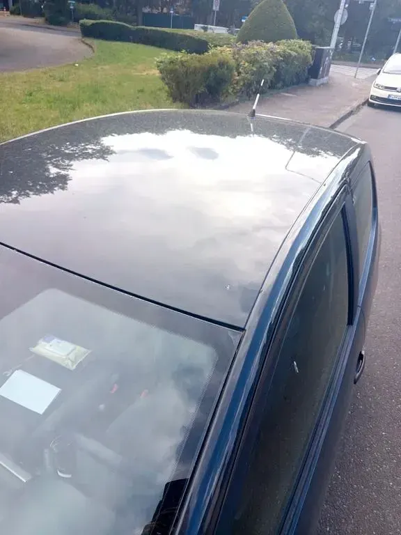 Gebraucht VW Fox 54 PS (39 kW) 2010 Schwarz Kleinwagen