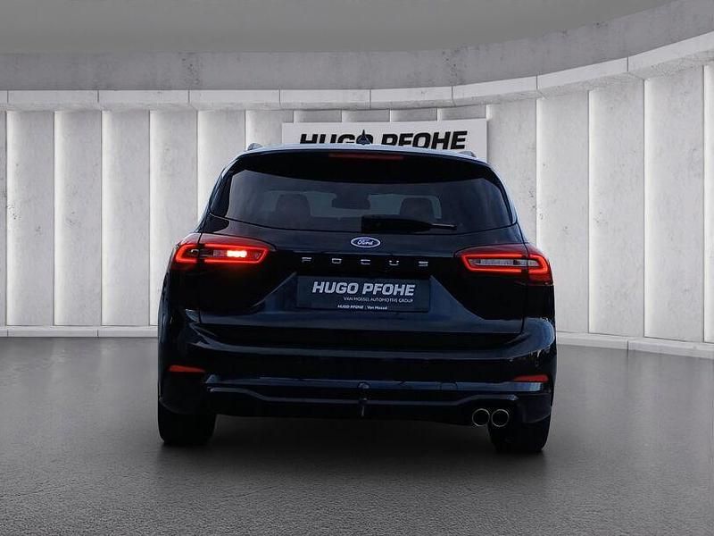 Gebraucht Ford Focus ST-Line X 155 PS (114 kW) 2024 Agate black metallic Kombi
