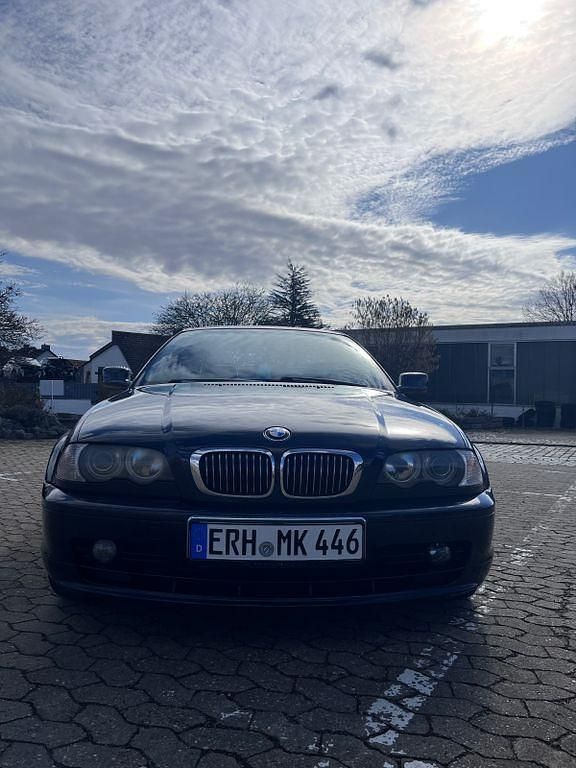 Gebraucht BMW 320 150 PS (110 kW) 1999 Blau