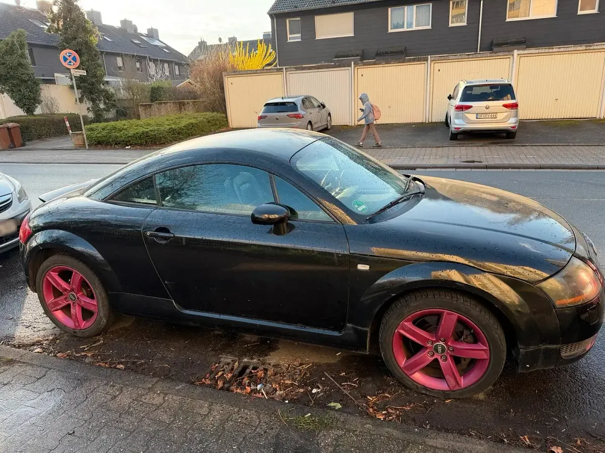 Gebraucht Audi TT Design 180 PS (132 kW) 2003 Schwarz Coupé